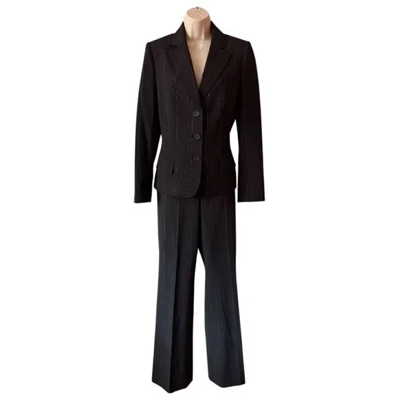 Anne Klein Black Pantsuit With Green & purple Pinstripes Size 6 - Picture 5 of 17